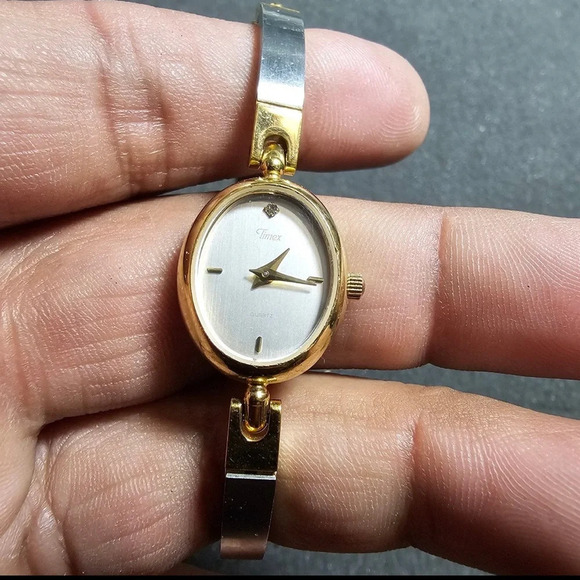Timex Ladies Quartz Watch Silver Gold Tone  Diamond Accent Not Working for parts - Picture 1 of 8
